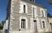D2984, Imposing stone townhouse